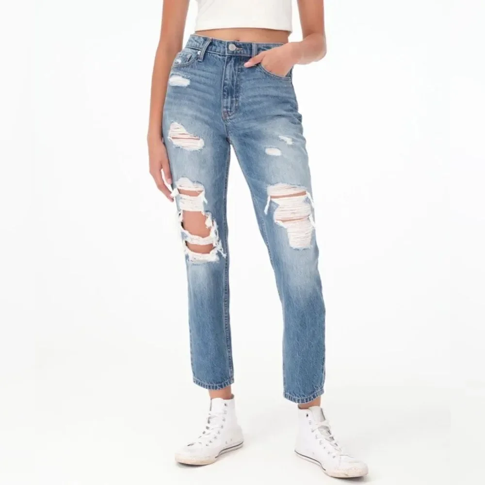 Aéropostale High-Rise Mom Jean size 6